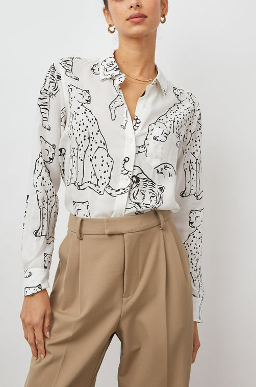KATHRYN IVORY WILDCATS SHIRT- FRONT TUCKED IN