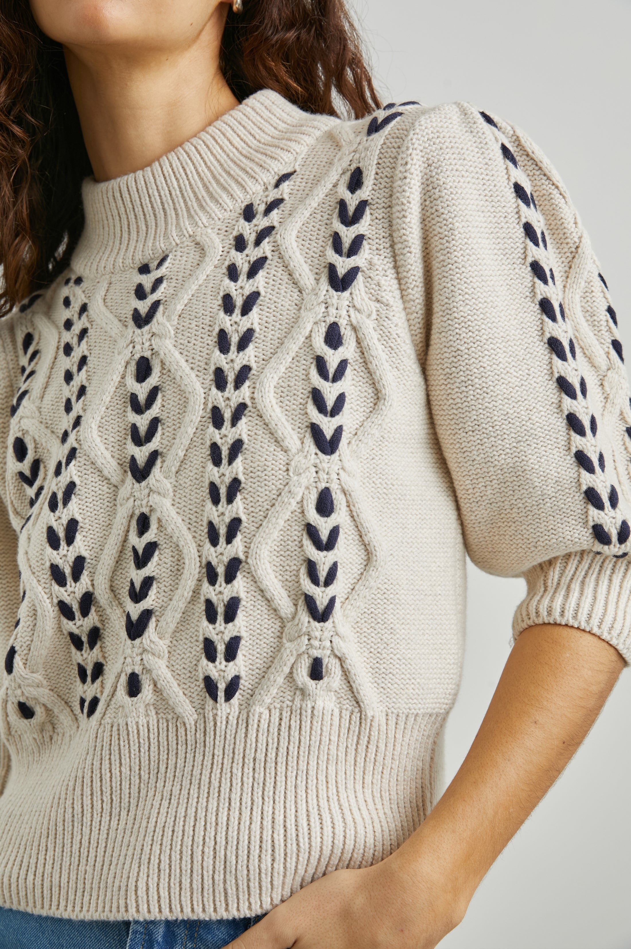 ADDY SWEATER - OATMEAL NAVY CABLES – Rails UK