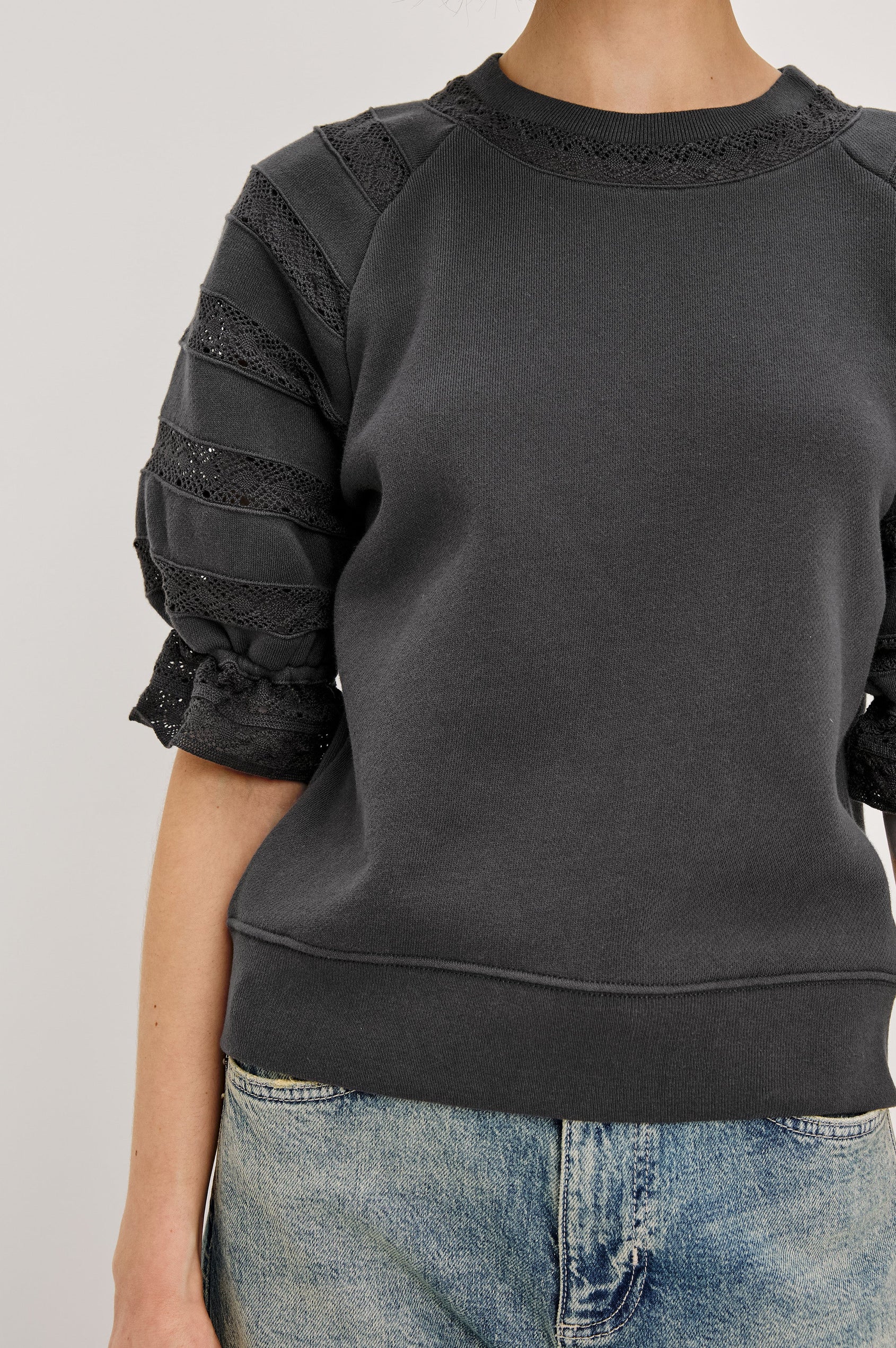 AGGY TOP - WASHED BLACK