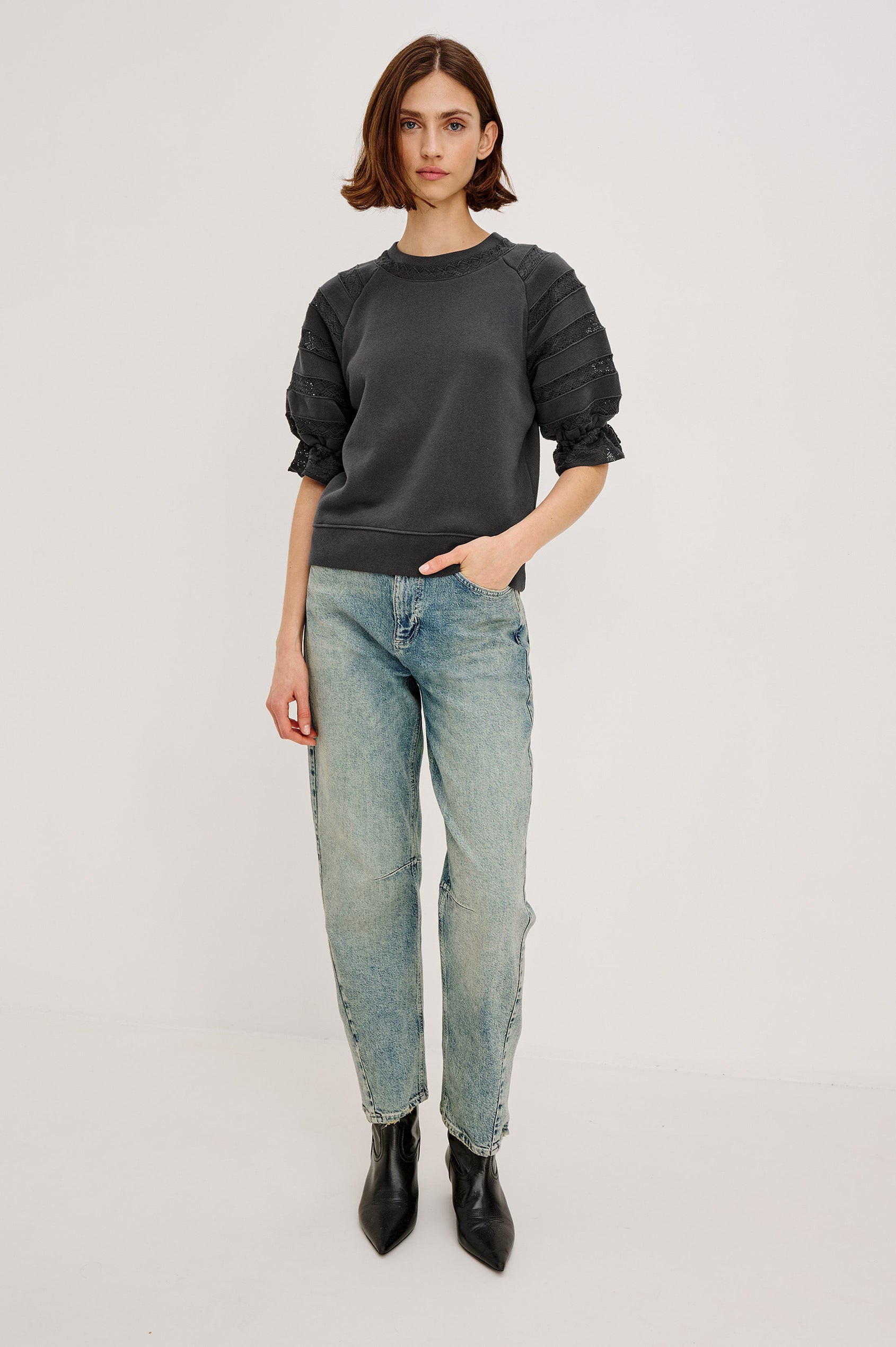 AGGY TOP - WASHED BLACK