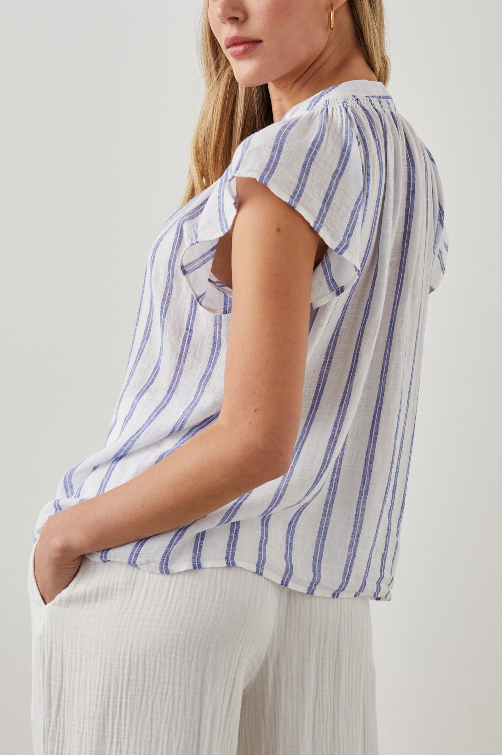 ALENA-VILLA-STRIPE-BACK