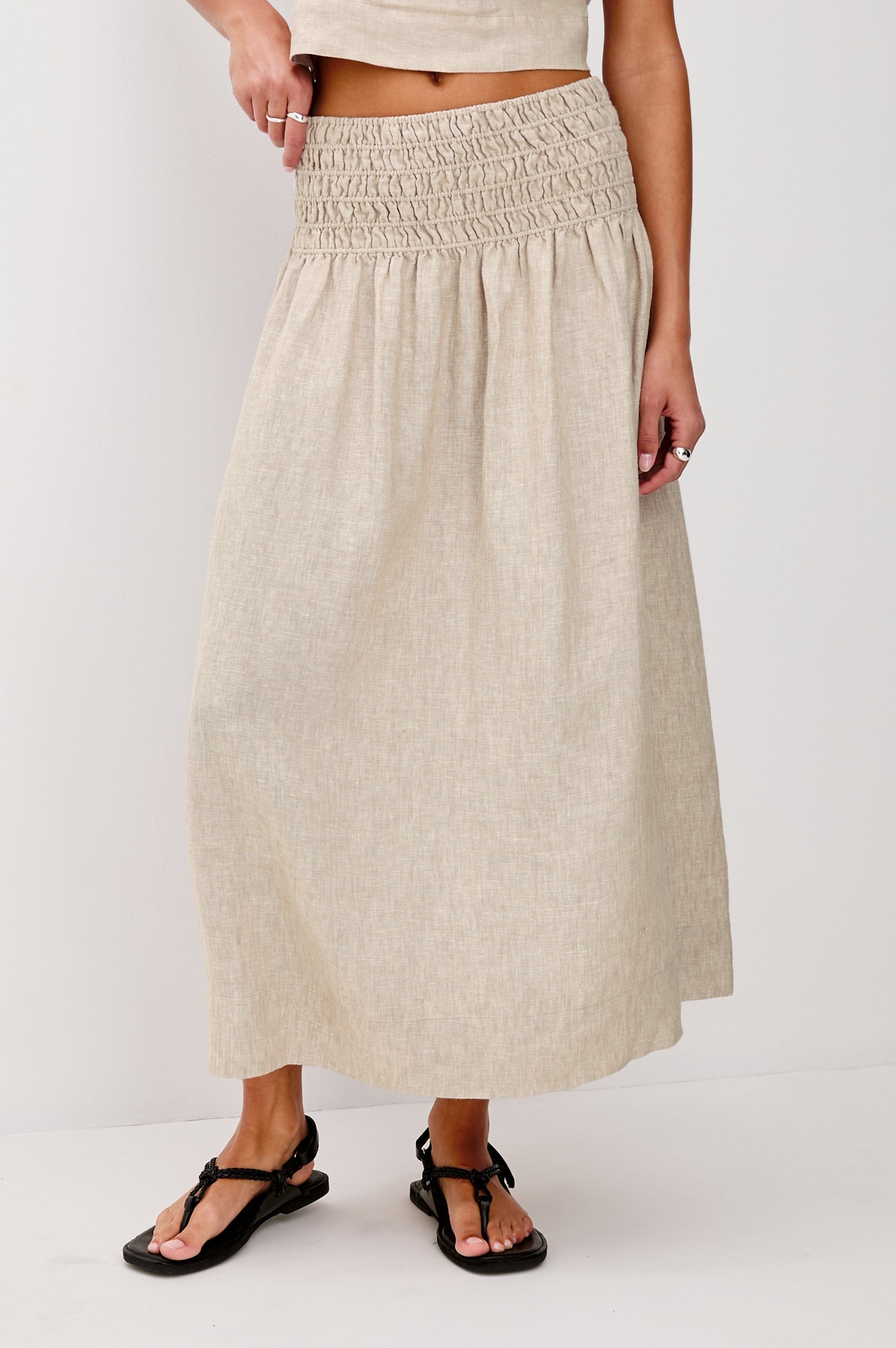 Alessa Pull On Midi Skirt with Elastic Gathered Waist in Heathered Flax Colorway. Front View Shown on Model.