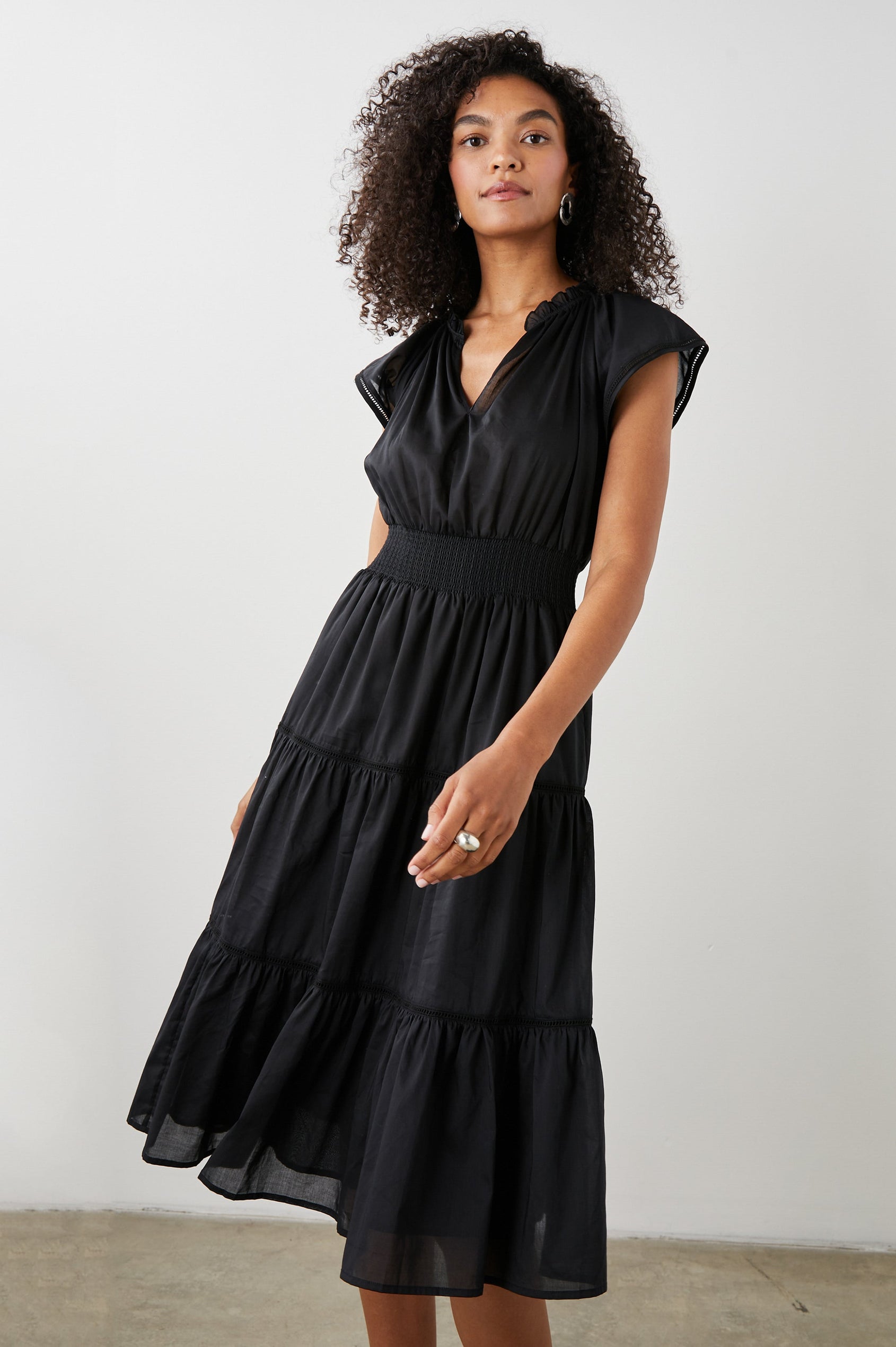 AMELLIA DRESS TRUE BLACK LACE DETAIL - FRONT IN MOTION