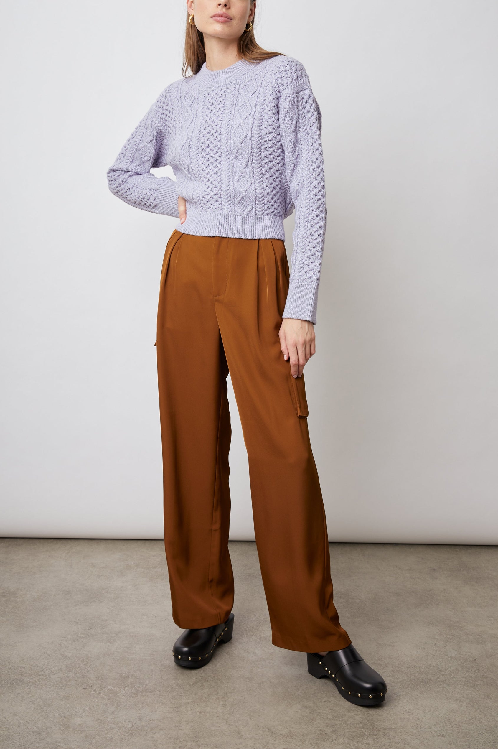 AMY SWEATER - LAVENDER - FULL BODY