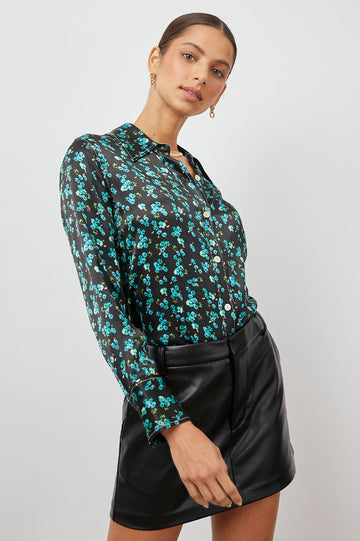 ANDREA MINT FLORAL TOP- FRONT IN MOTION