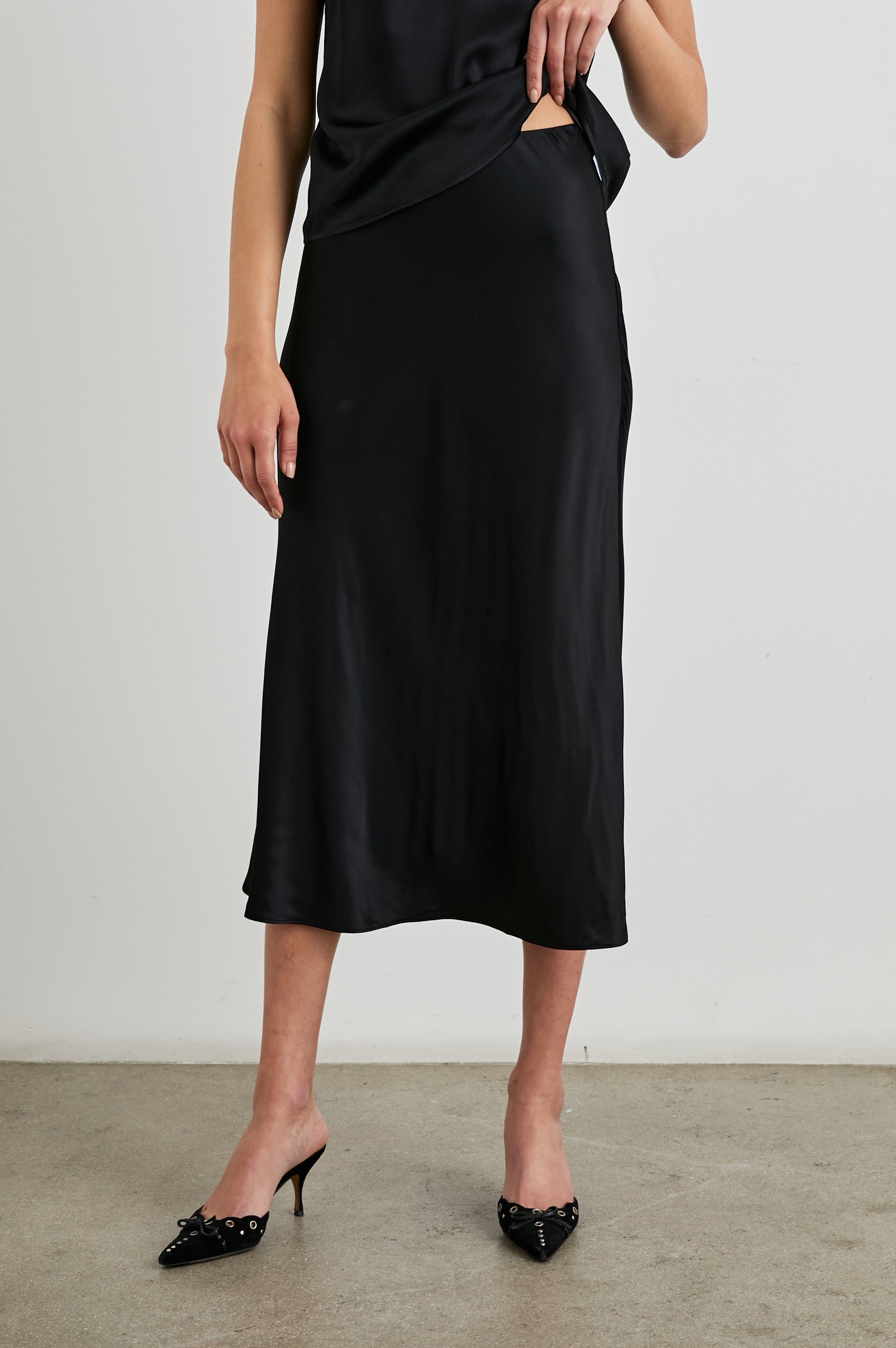 ANYA SKIRT - BLACK – Rails UK