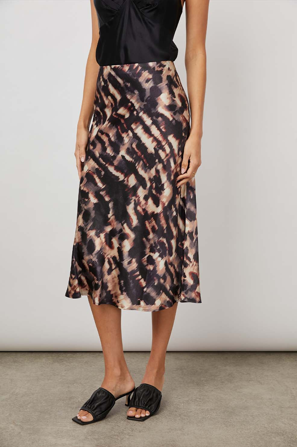 ANYA MIRAGE SKIRT-SIDE ANGLE