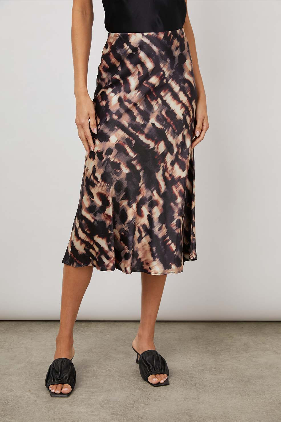 ANYA MIRAGE SKIRT- FRONT
