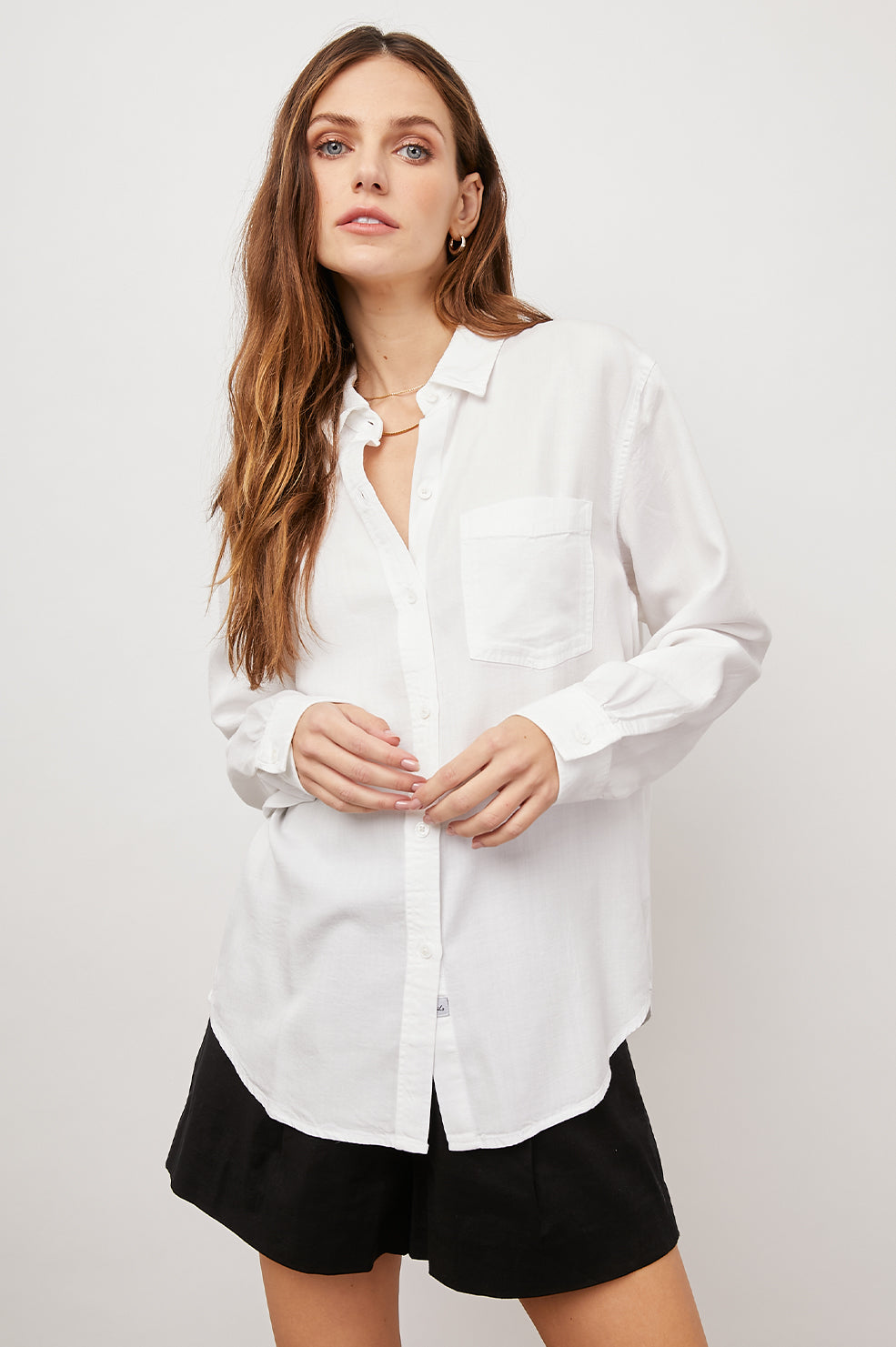 BARRETT TRUE WHITE LONG SLEEVE BUTTON DOWN-FRONT UNTUCKED