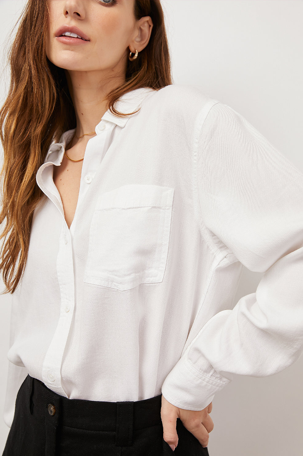 BARRETT TRUE WHITE LONG SLEEVE BUTTON DOWN-DETAIL