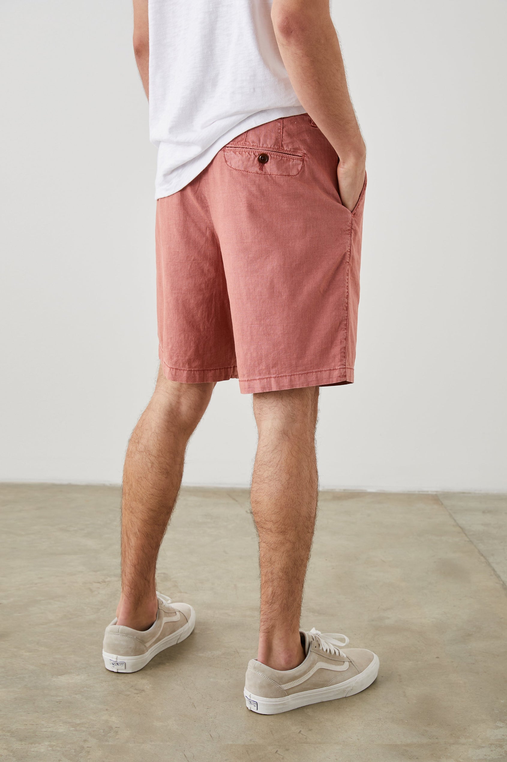 BODEN NANTUCKET RED SHORT - BACK