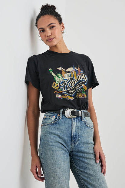 BOYFRIEND-TEE-RAILS-NEW-YORK-FRONT