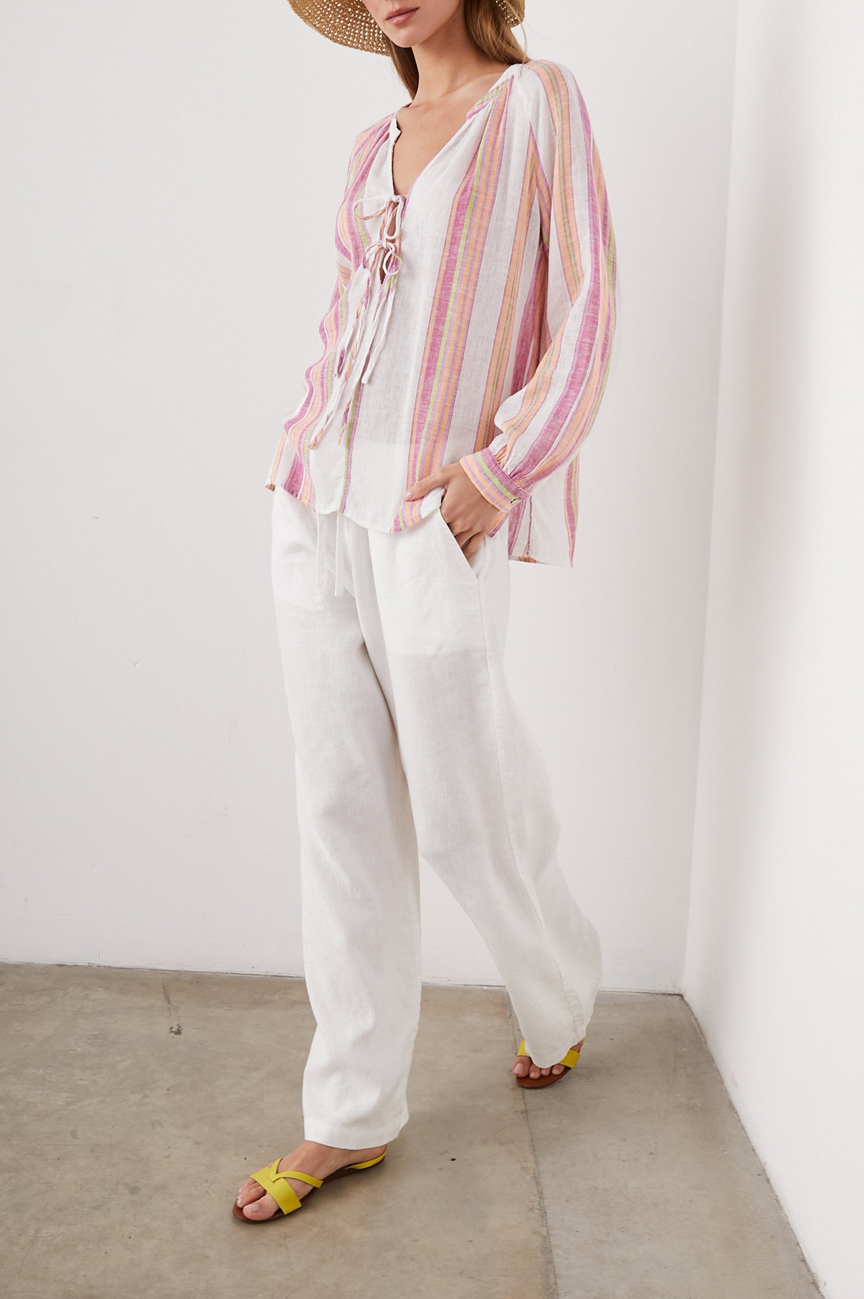 BRIELLE-HIBISCUS-STRIPE-FRONT ANGLE