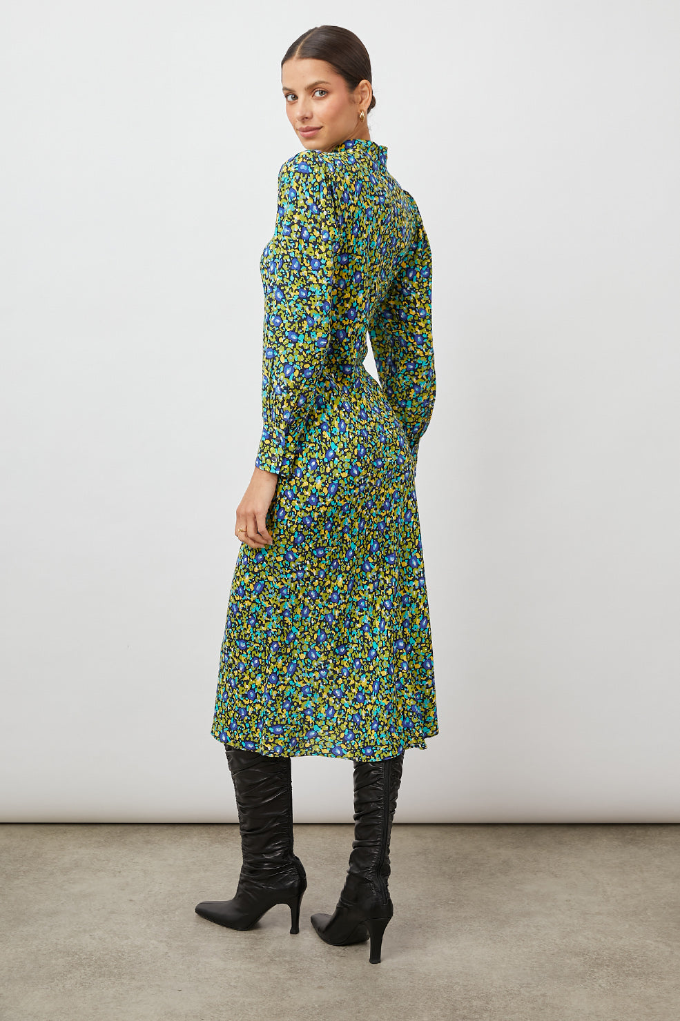 CARMEL DRESS ABSTRACT GARDEN - BACK FULL BODY