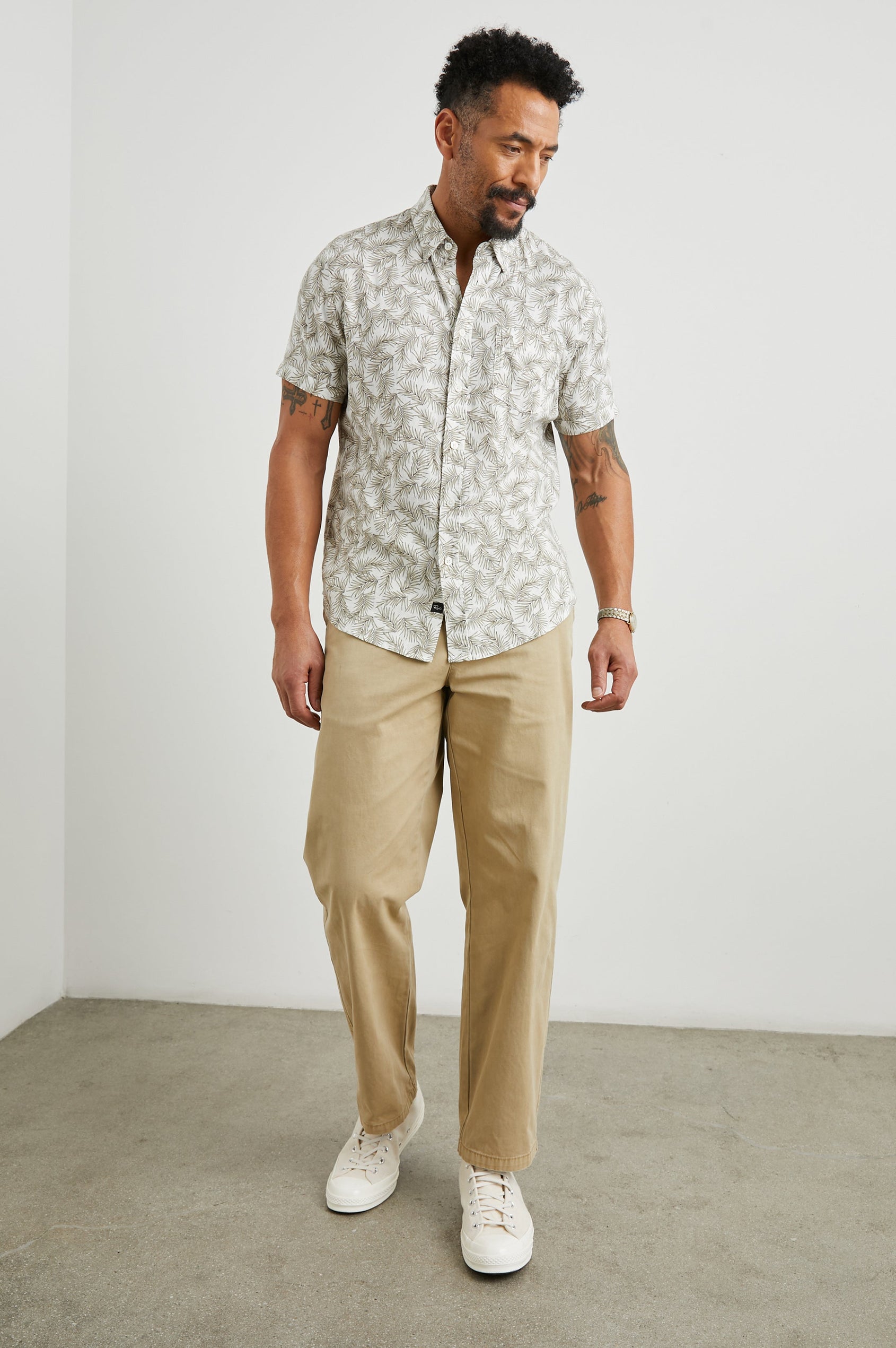 Carson Short Sleeve Button Up with a Chest Patch Pocket in Palm American White Colorway, Olive Fronds on White - Front Full Body View Featured on Model