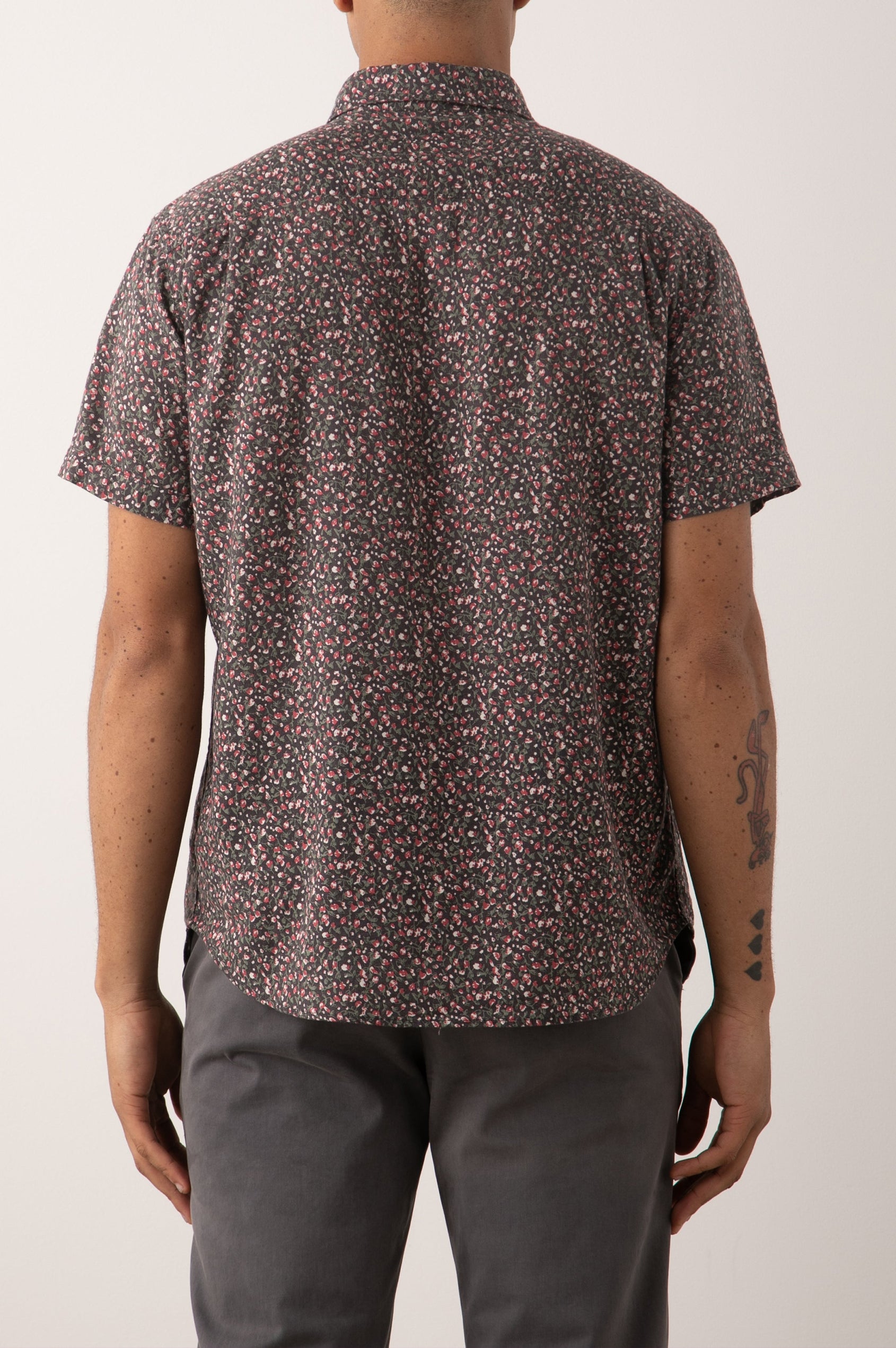 CARSON SPRING BLOSSOM SHADOW RED SHIRT - BACK BODY