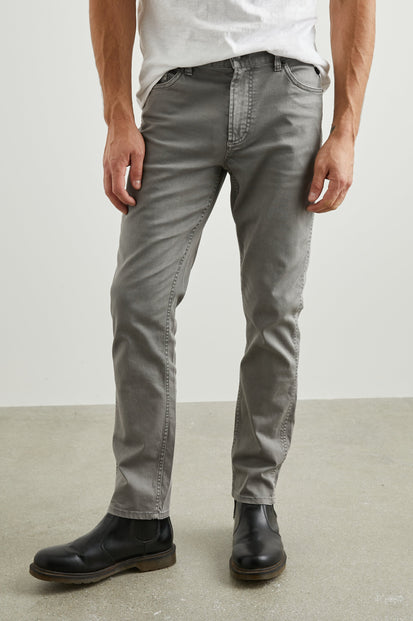 CARVER-FADED-GREY-FRONT