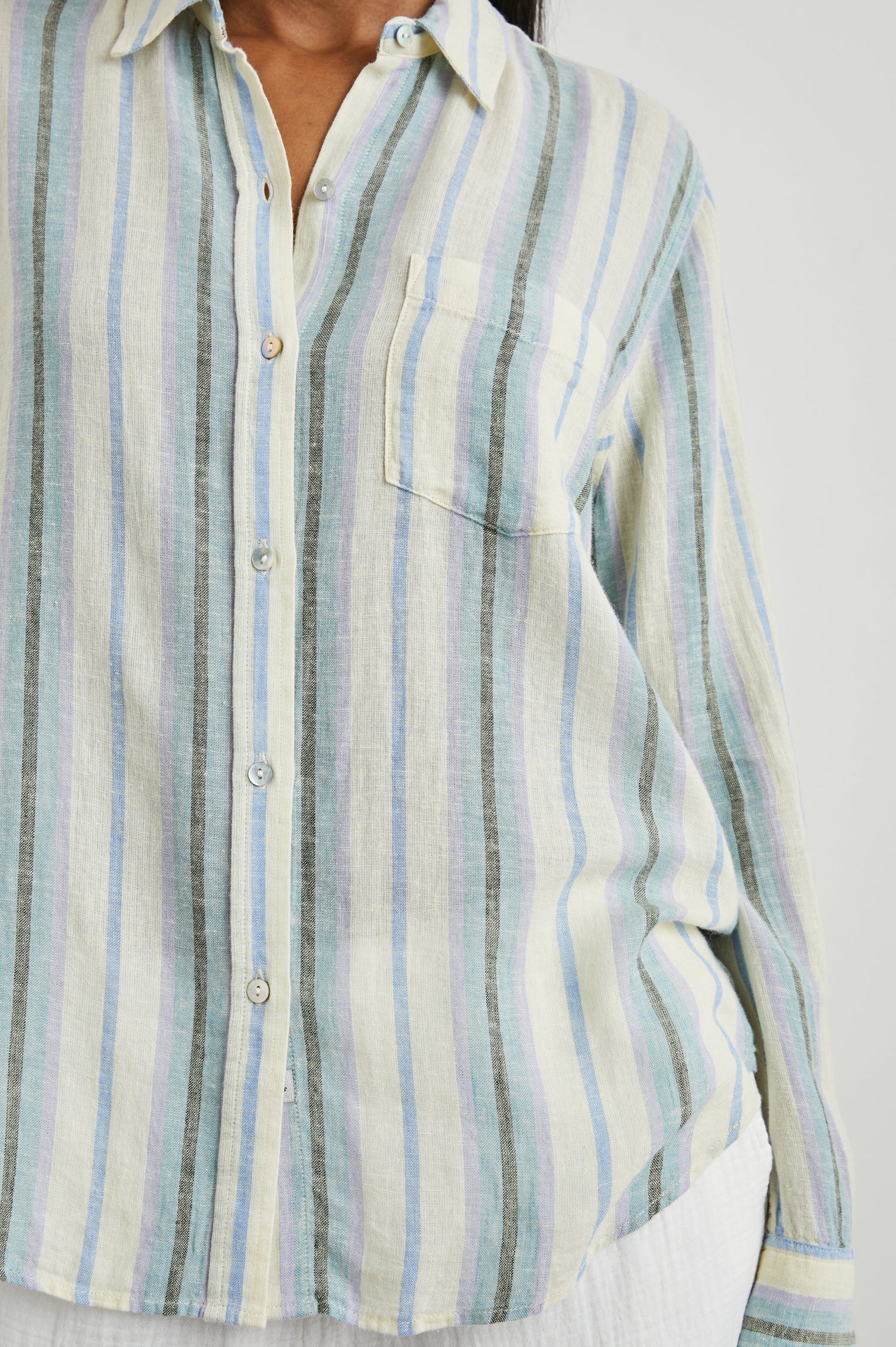 CHARLI-CATANIA-STRIPE-DETAIL