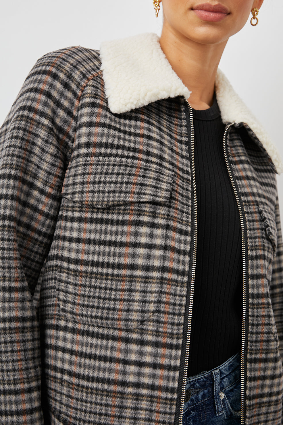 CHEYENNE ONYX TAUPE PINK JACKET-DETAIL