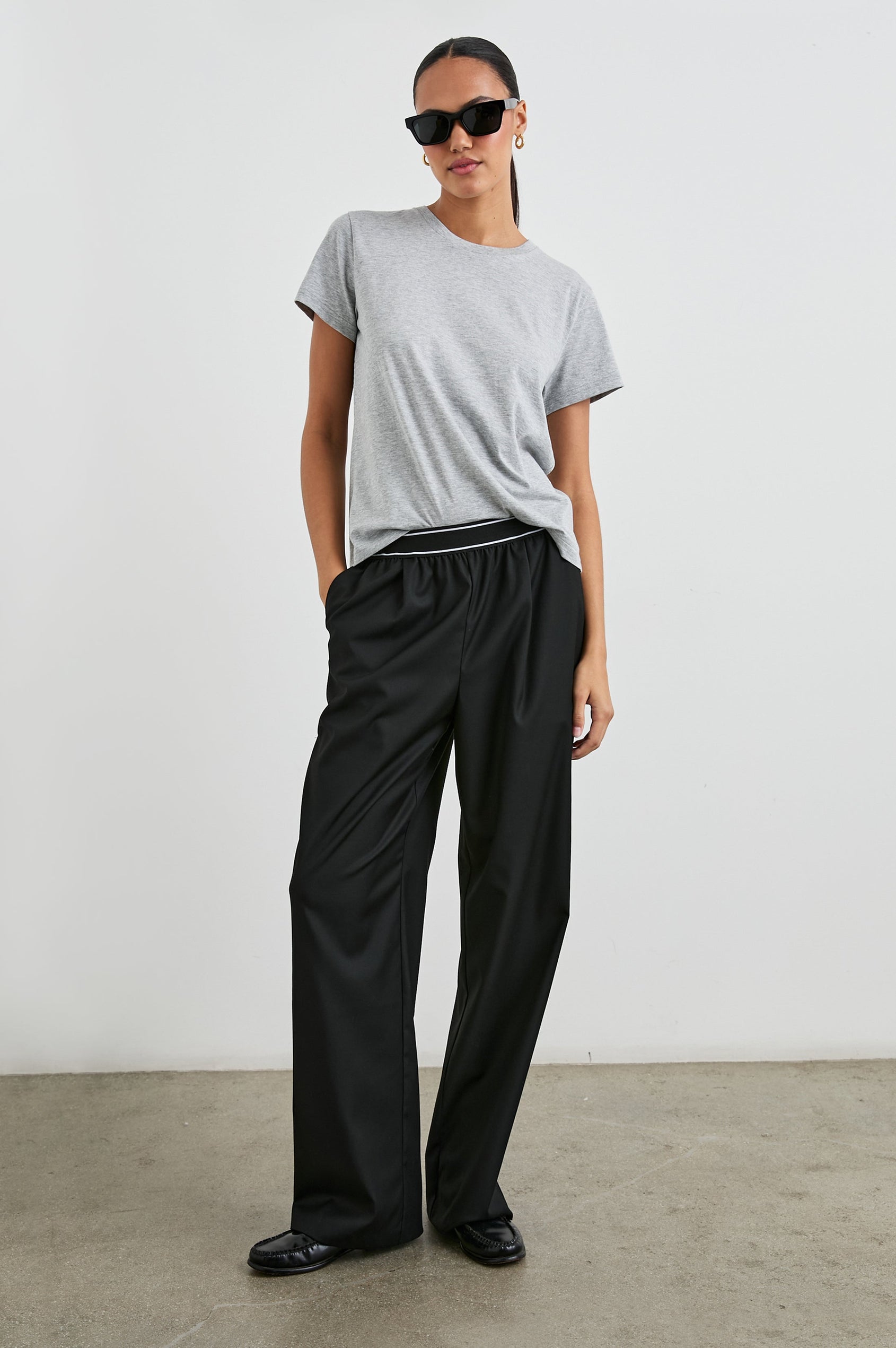 Classic Short Sleeve Crew Neck T-Shirt in Heather Grey Colorway - Front Tucked Full Body View Featured on Model