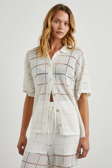 CLEMENTE-WHITE-FRONT