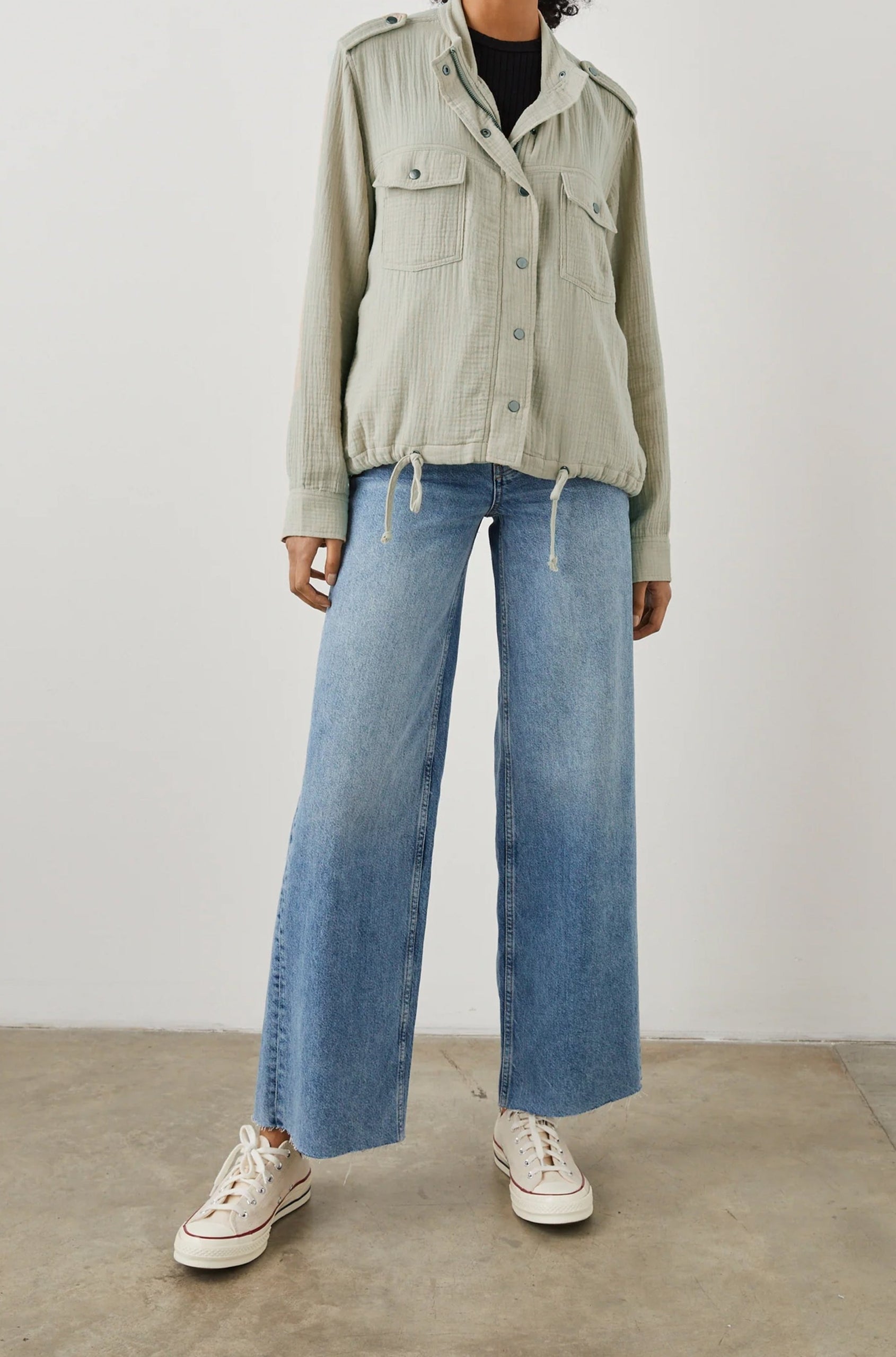 COLLINS JACKET GAUZE SAGE - FULL FRONT BODY