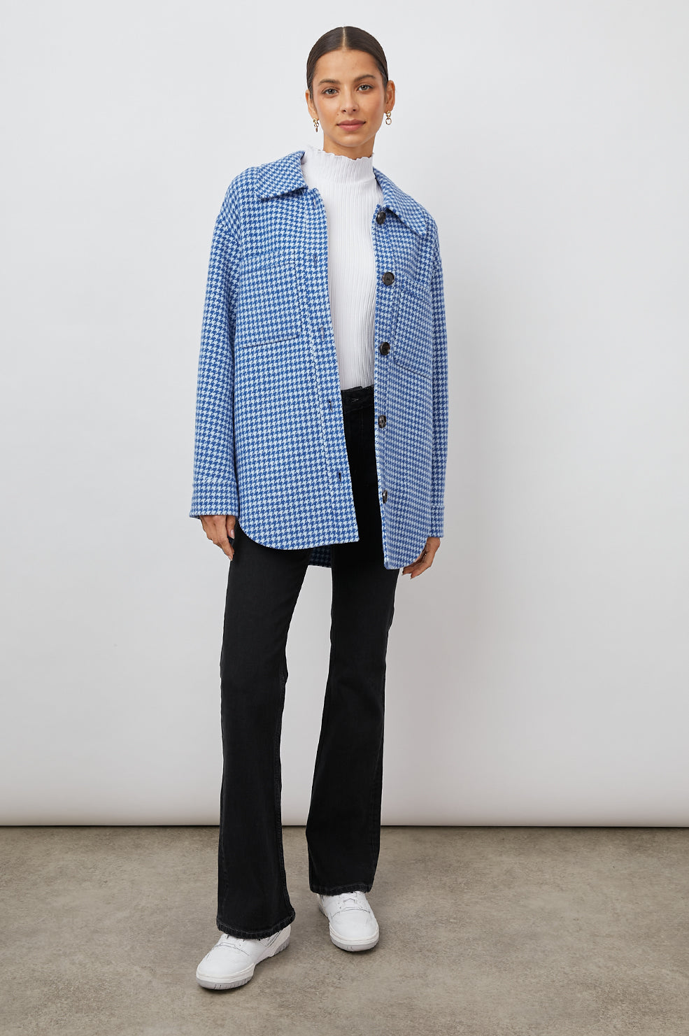 CONNIE COBALT HOUNSTOOTH SHACKET-FULL FRONT BODY