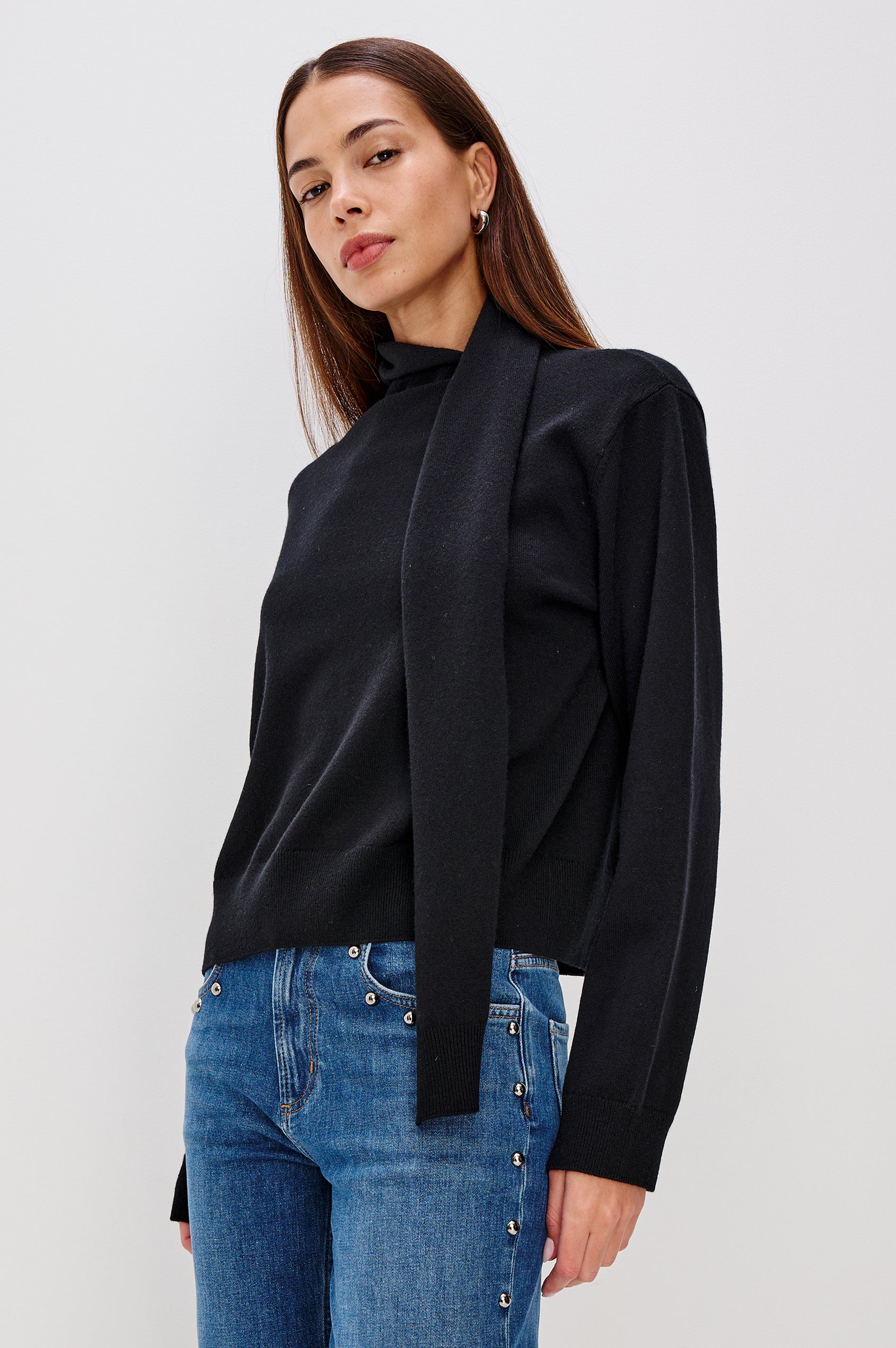 CORTINA SWEATER - BLACK