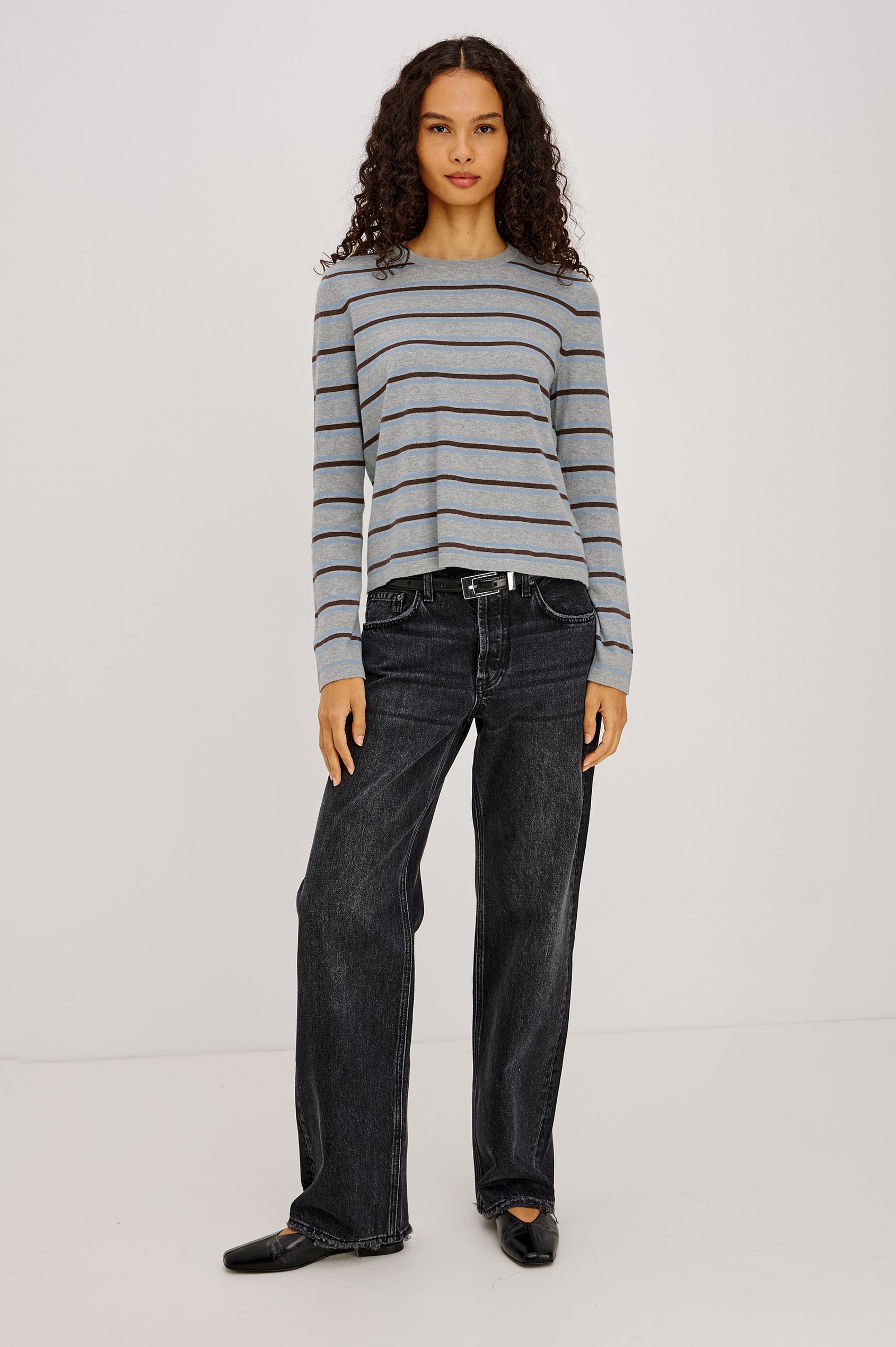Davie Top in Cotton-Cashmere Blend With Slim Fit, Ribbed Crew Neck, Cuffs, and Hem, and Long Sleeves in Heather Sky Colorway - Full Body Front View Featured on Model