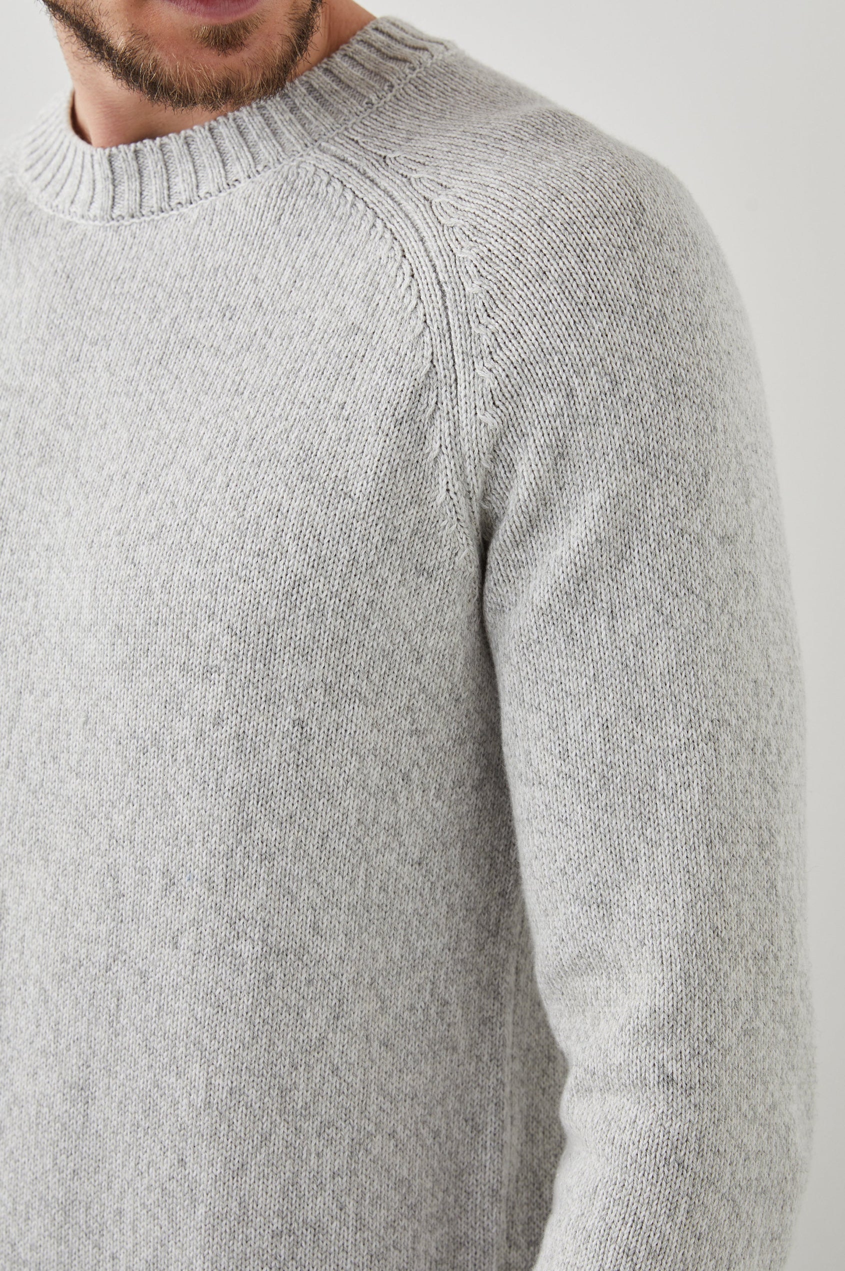 DONOVAN GRAVEL SWEATER - DETAIL
