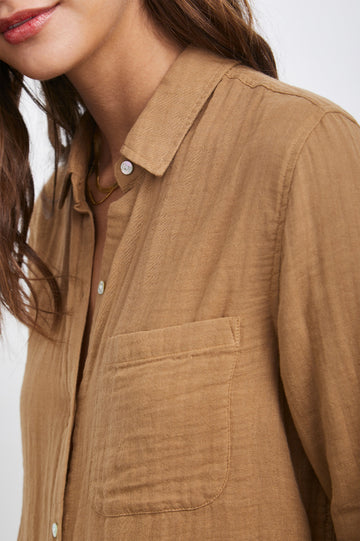 ELLIS-TOASTED-COCONUT-DETAIL