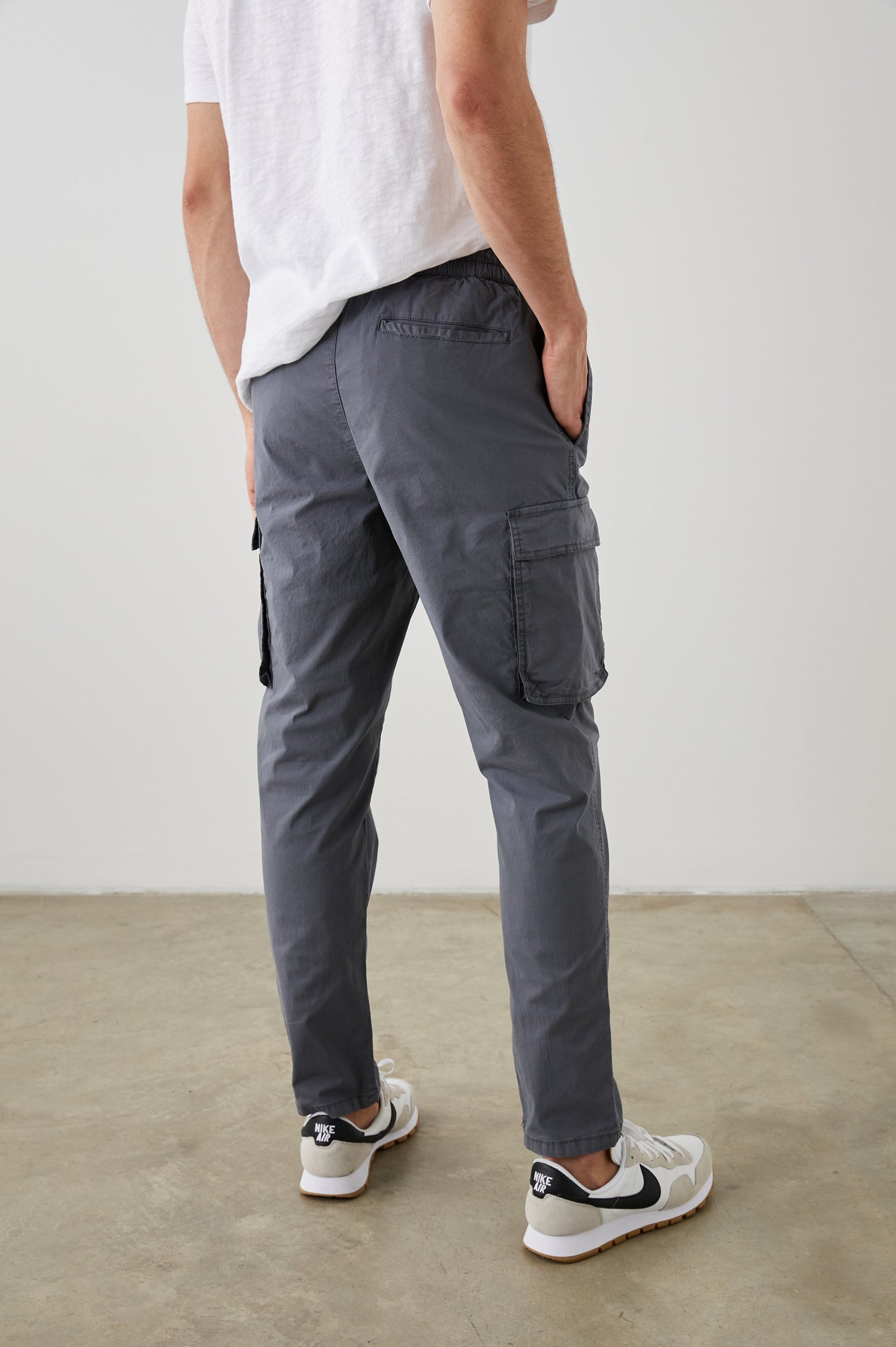 EMMERSON CHARCOAL PANT - BACK