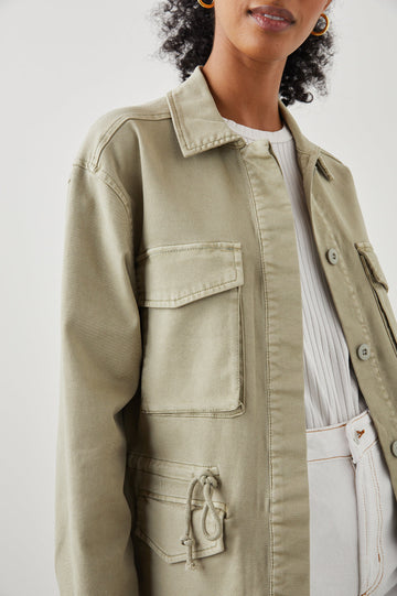 EVAN SAGE JACKET - DETAIL