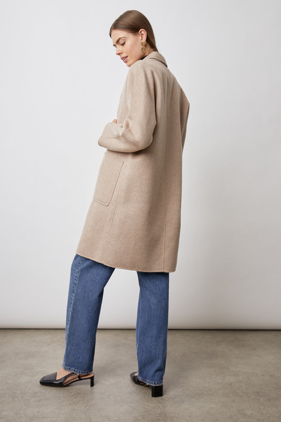 EVEREST HAZELNUT COAT-SIDE ANGLE