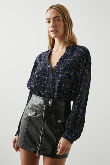 FABLE-COBALT-STATIC-FRONT