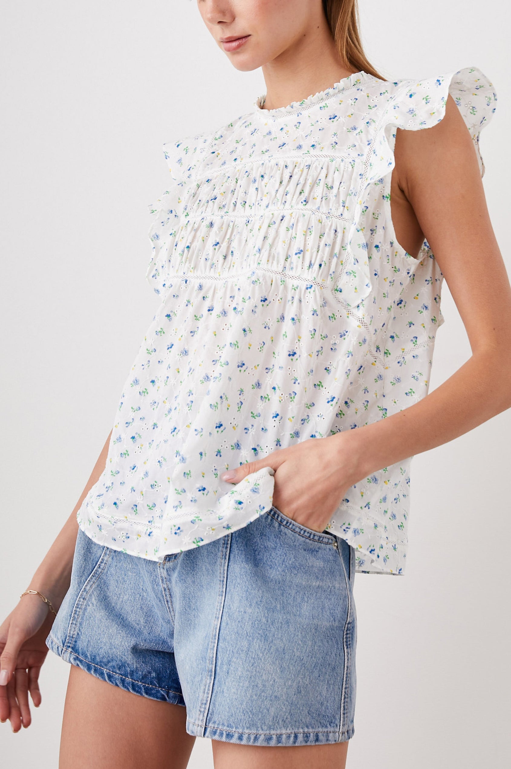 FILOMENA-BLUEBELL-EYELET-SIDE BODY