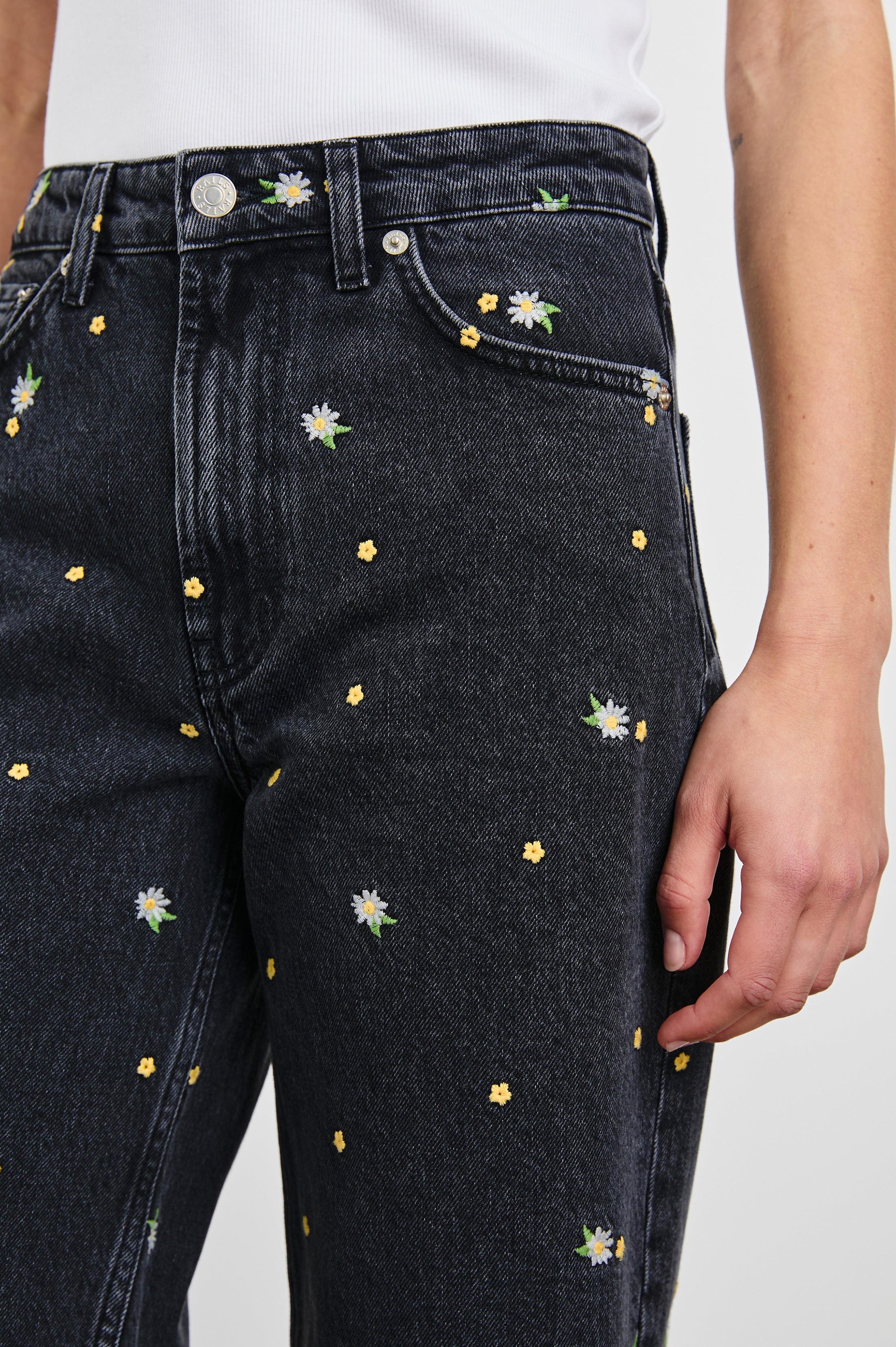 GETTY CROP WIDE LEG - ASH BLACK FLORAL – Rails UK