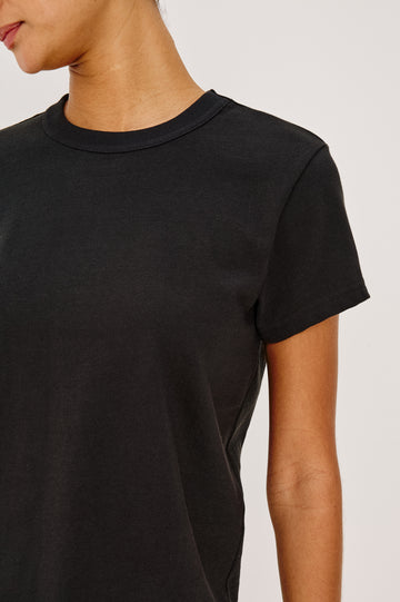 Girlfriend T-Shirt in Pleated Jersey With Slightly Boxy, Cropped Silhouette in Black Colorway - Upper Body Close Up Front View Featured on Model