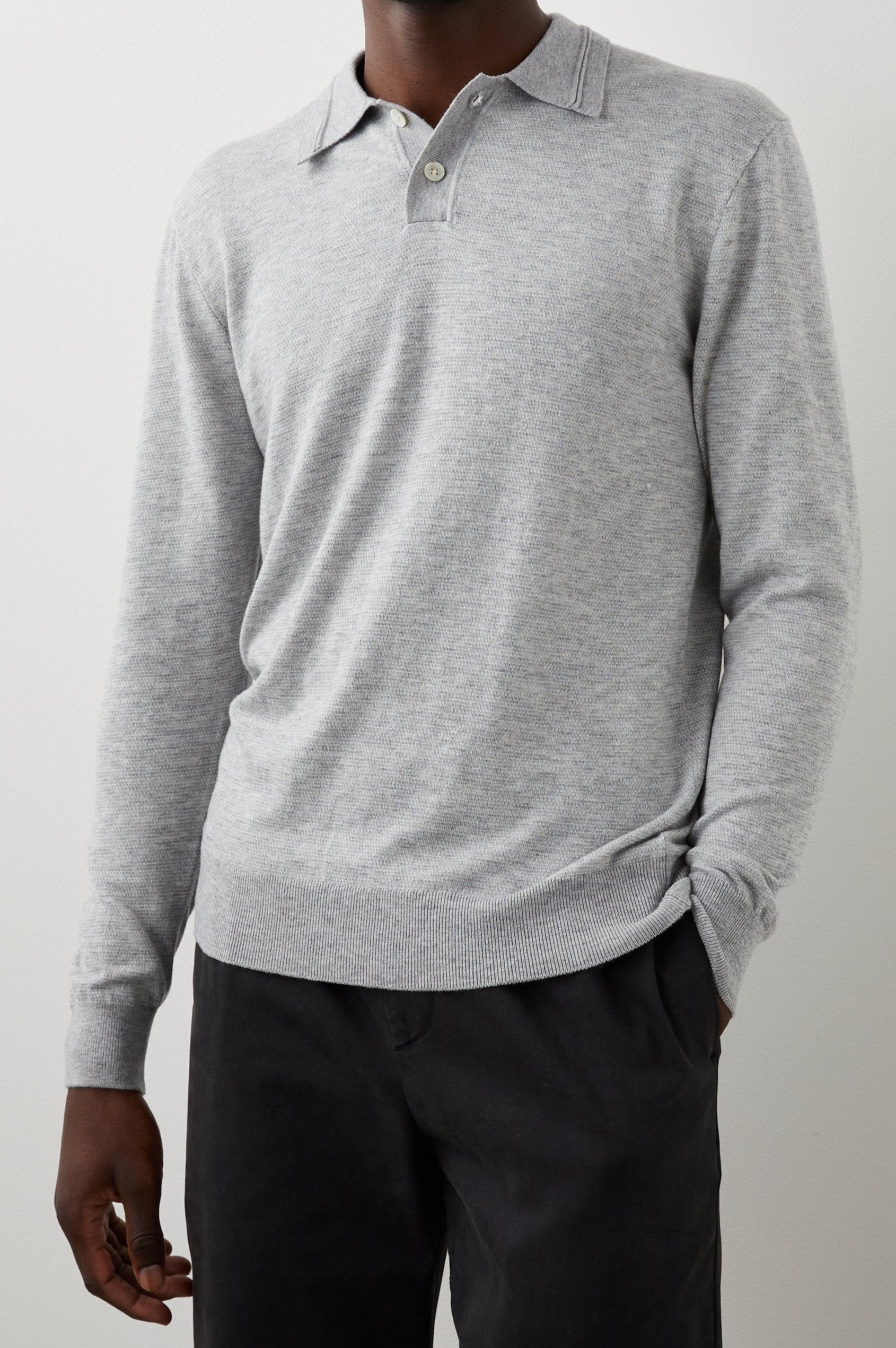 GREENWICH HEATHER GREY CREAM SWEATER - FRONT