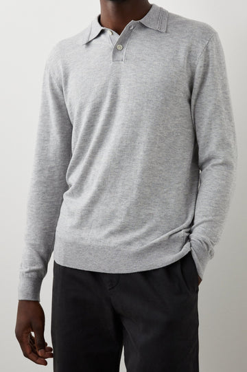 GREENWICH HEATHER GREY CREAM SWEATER - FRONT