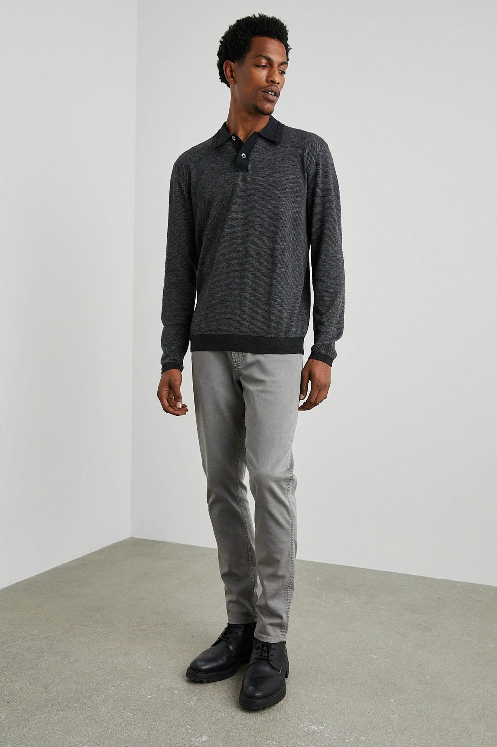 GREENWICH TWILIGHT ICE SWEATER - FRONT FULL BODY