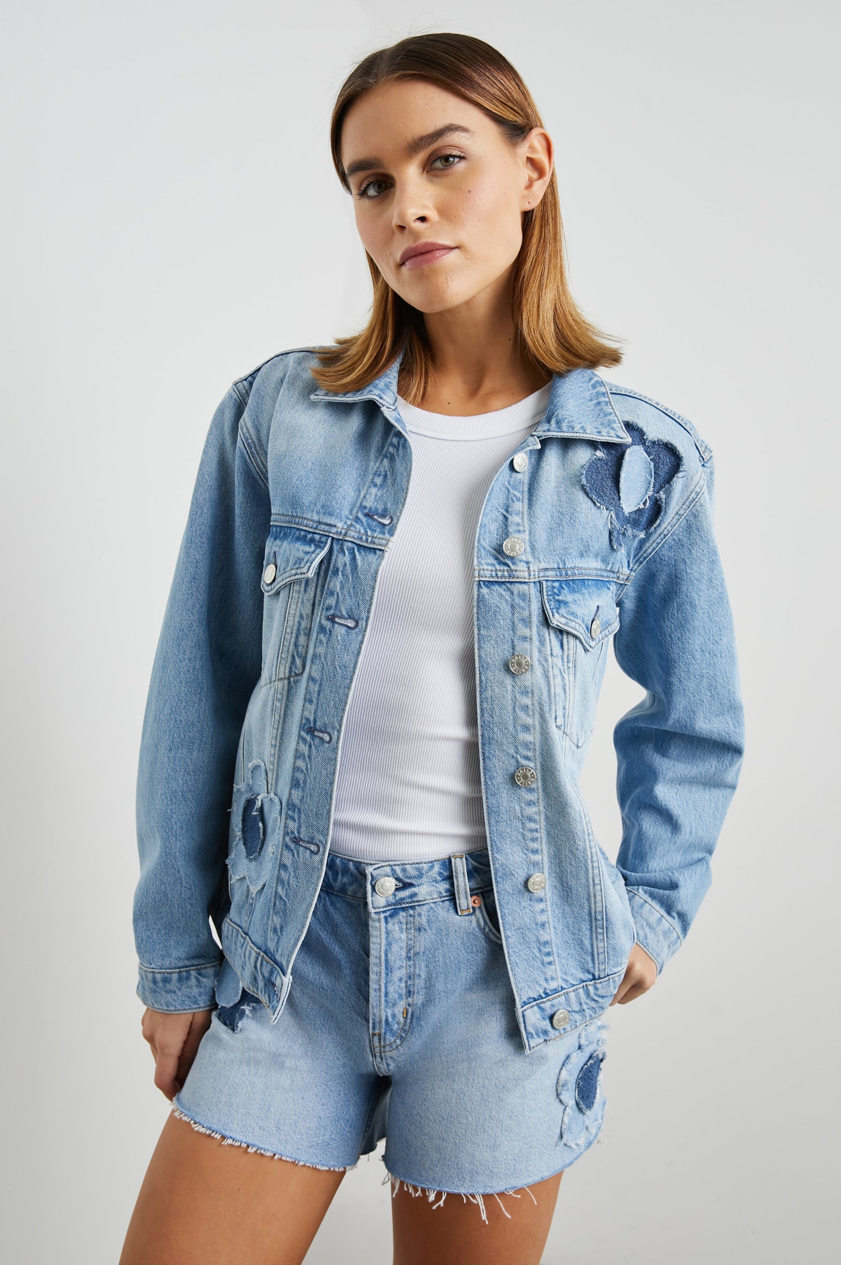 GROVE BOYFRIEND TRUCKER JACKET - INDIGO BLOOM
