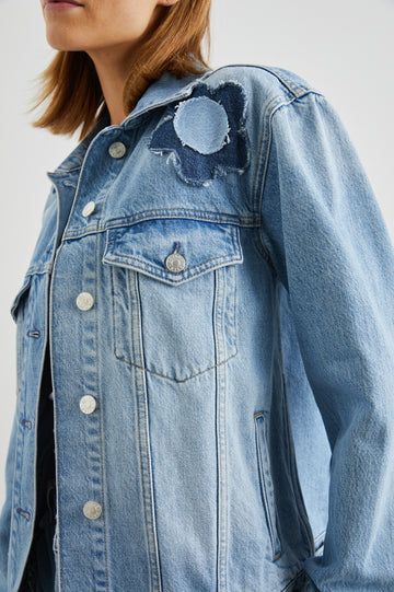 GROVE BOYFRIEND TRUCKER JACKET - INDIGO BLOOM