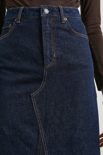 HIGHLAND-MIDNIGHT-BLUES-DETAIL