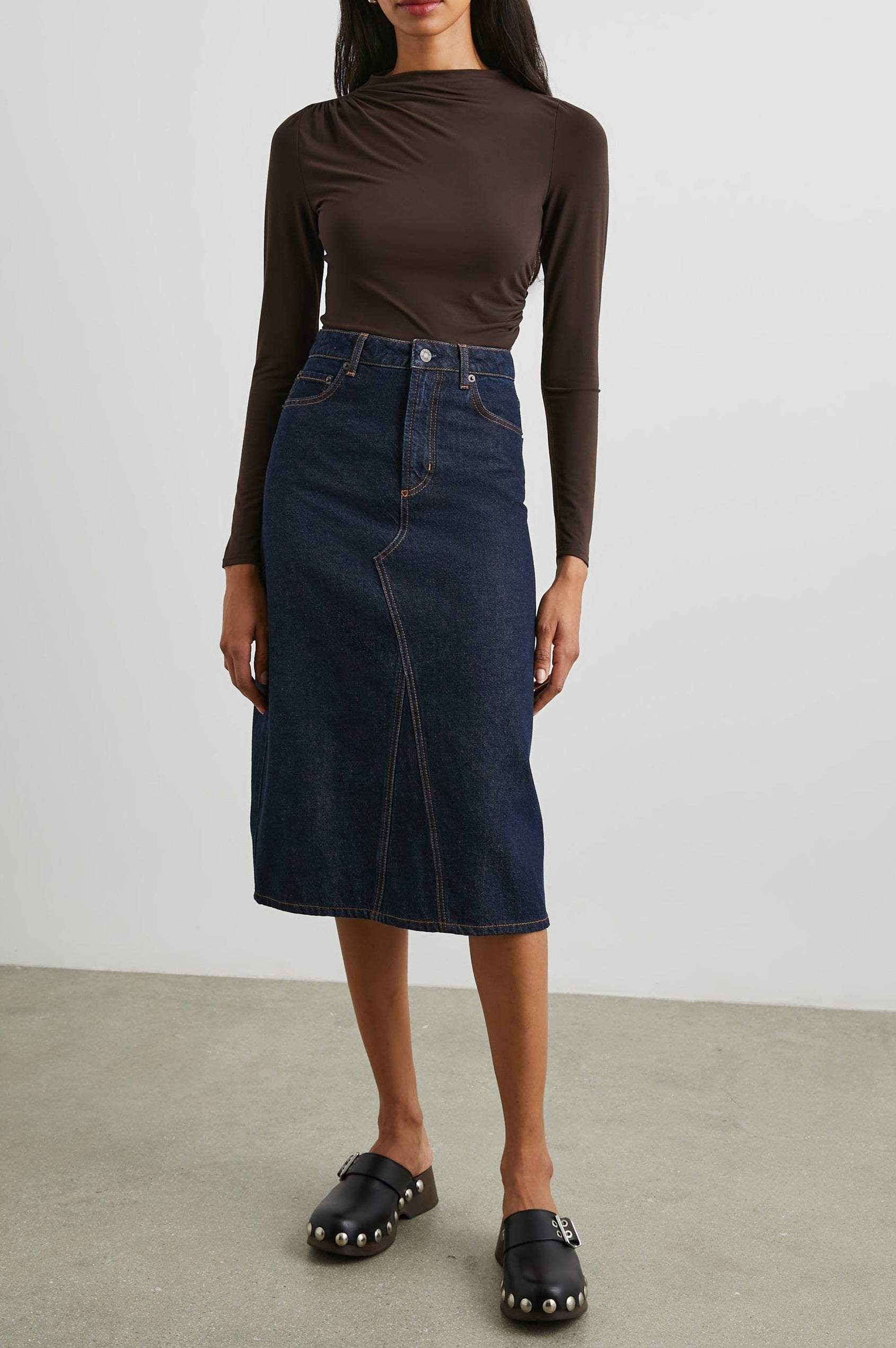 HIGHLAND-MIDNIGHT-BLUES-FULL FRONT BODY