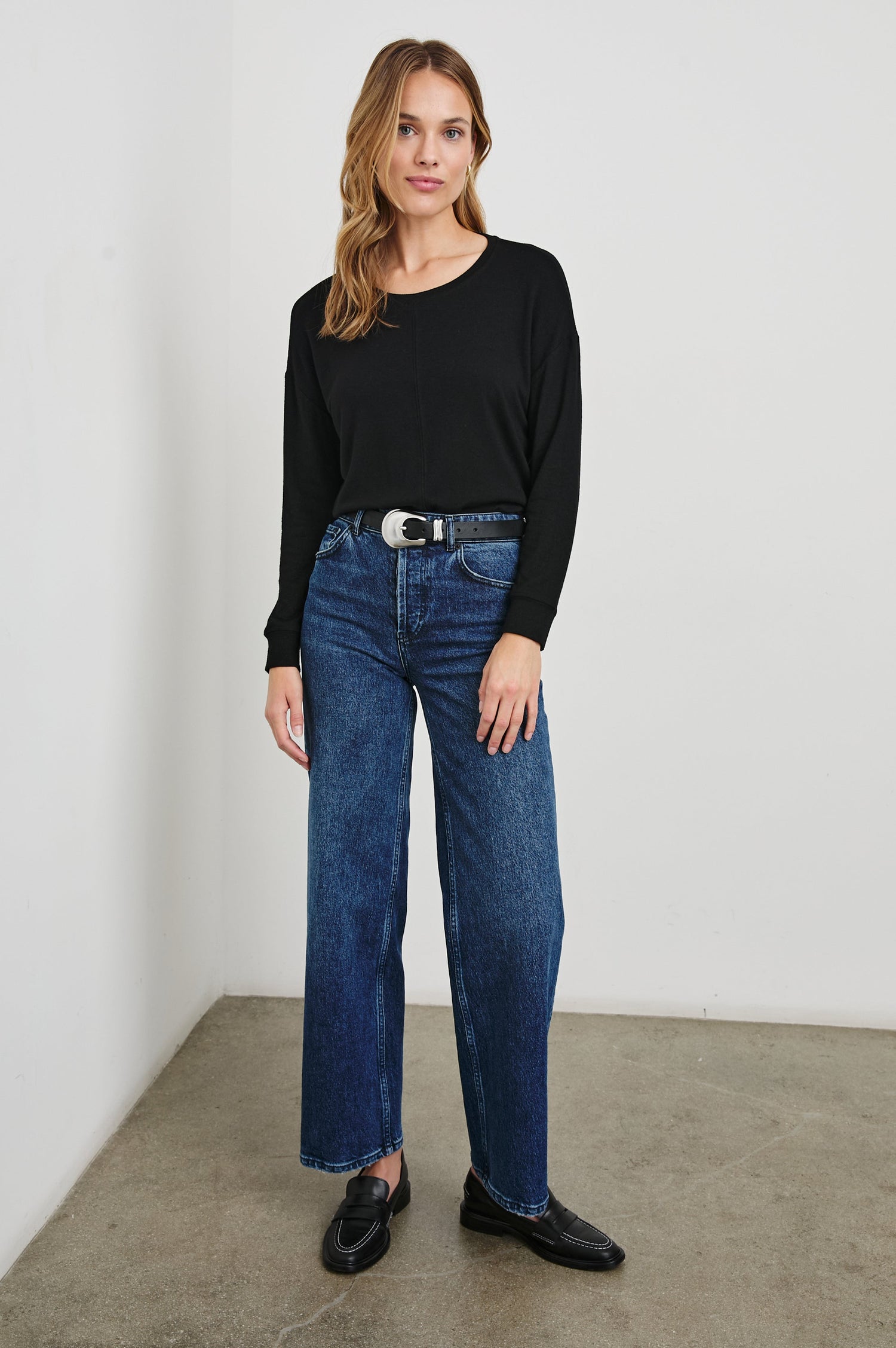 IGGY-BLACK-FULL FRONT BODY