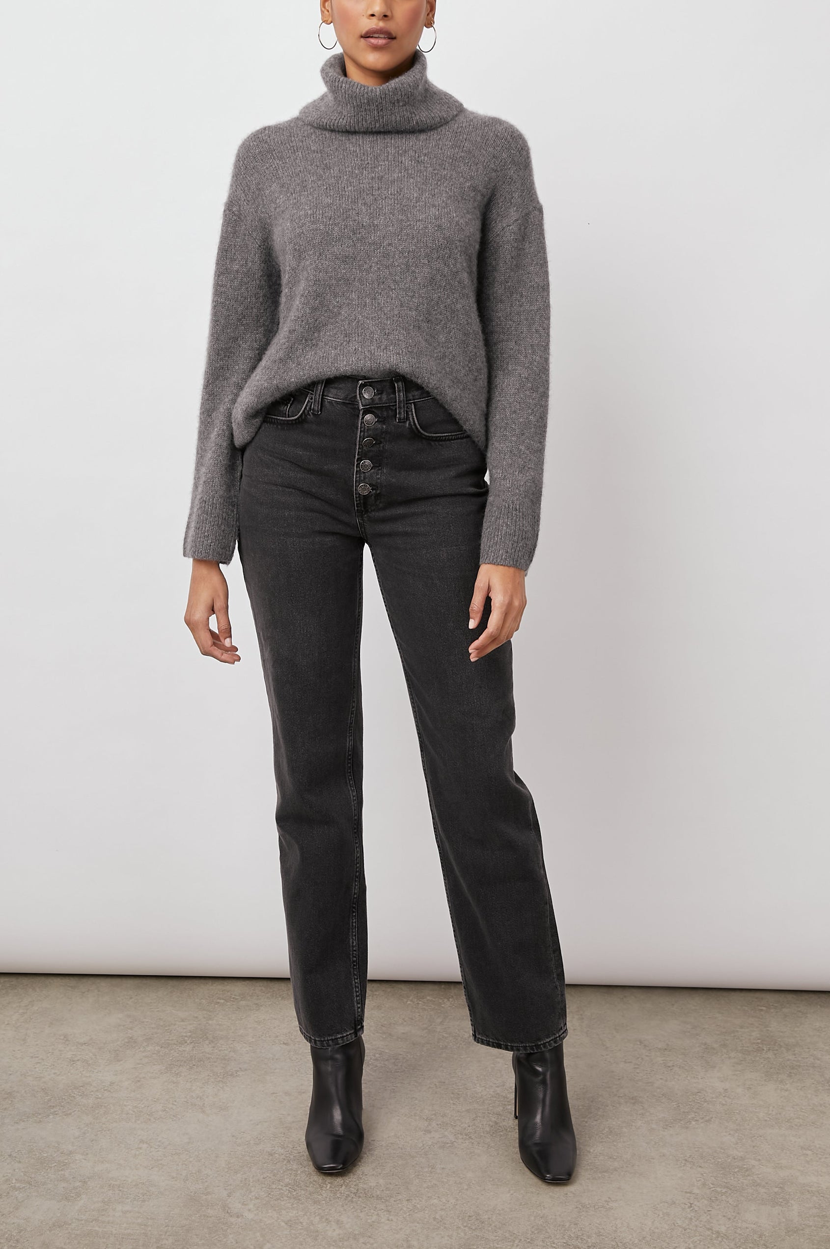 IMOGEN-THUNDER-FULL FRONT BODY