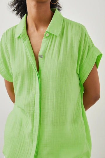 JAMIE SHIRT JADE LIME - DETAIL