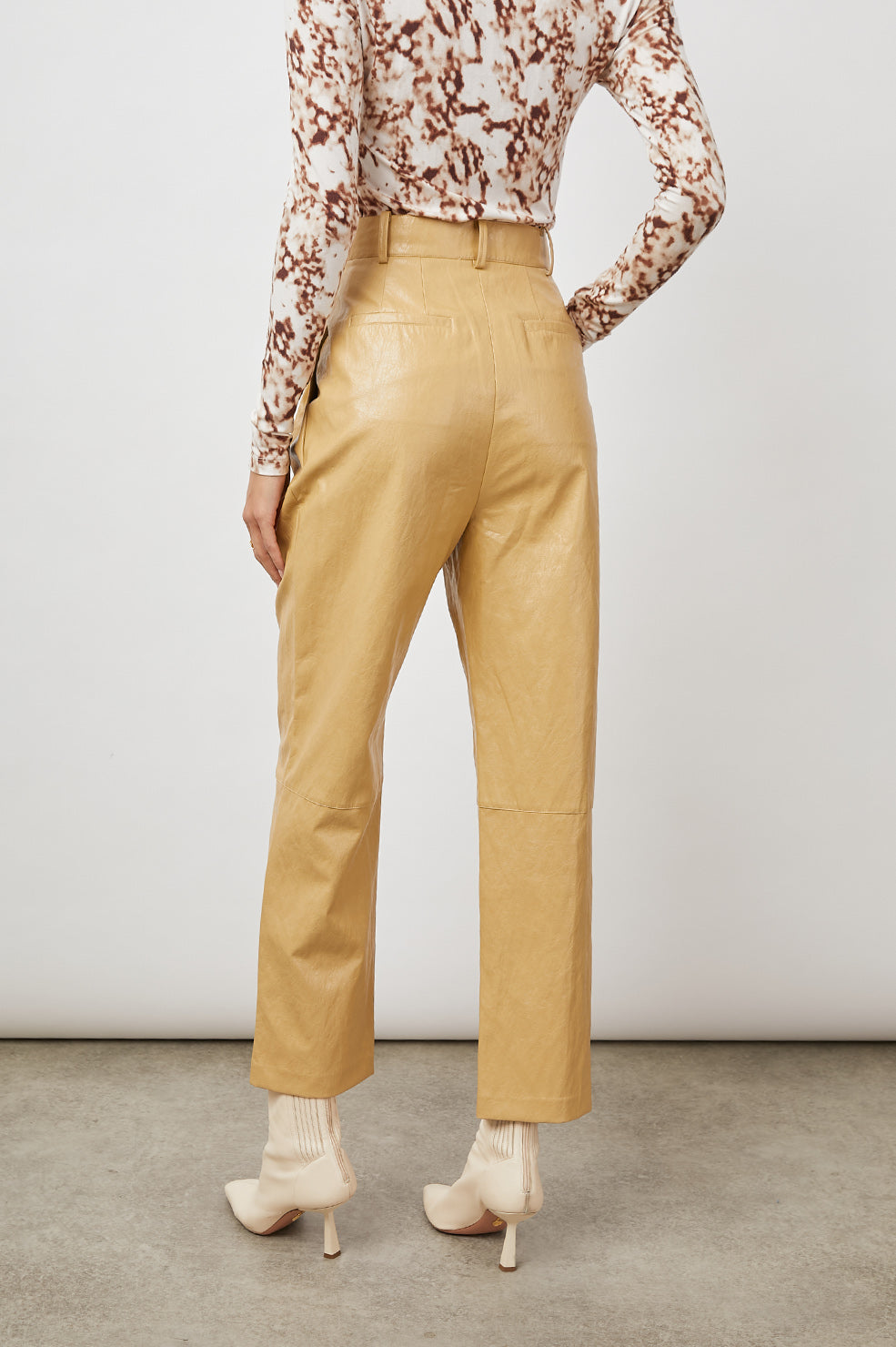 JO PANT CAFE - BACK BODY