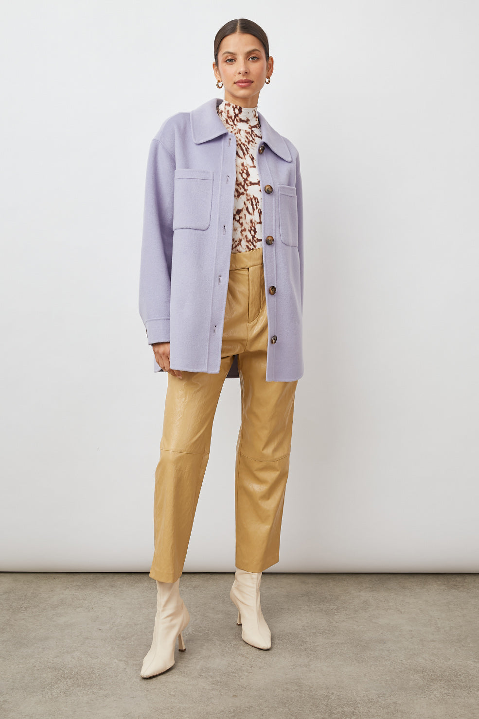 JO PANT CAFE - FRONT STYLED OUTFIT